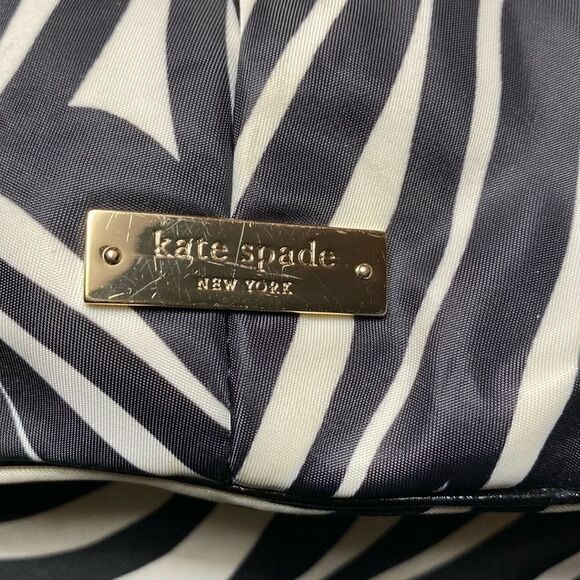 Kate Spade Zebra Print Hobo Bag Red Interior Bow - Picture 5 of 14